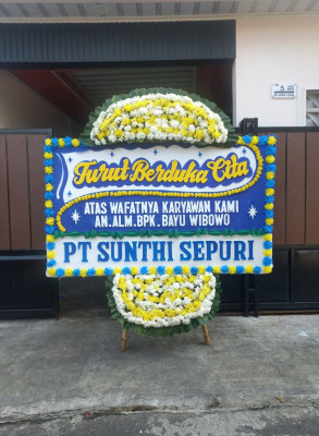 Papan Bunga Duka di Marga