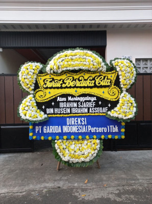 Papan Bunga Duka di Marga