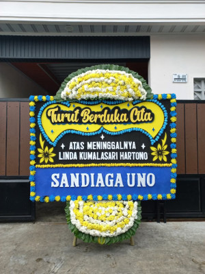 Papan Bunga Duka di Marga